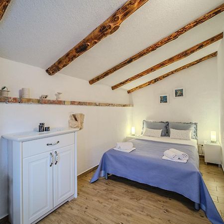 Holiday Home Gabelot Supetar Bagian luar foto