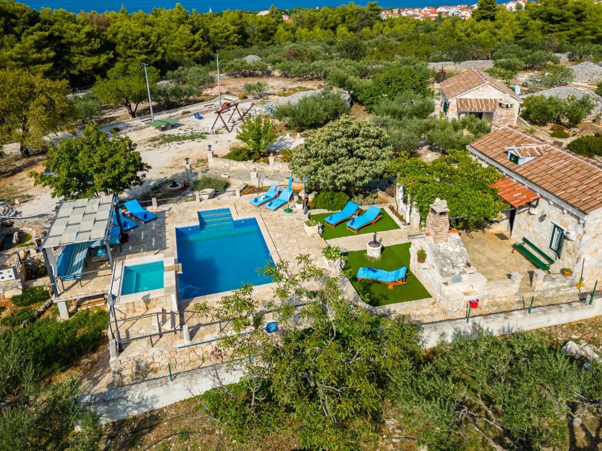 Holiday Home Gabelot Supetar Bagian luar foto