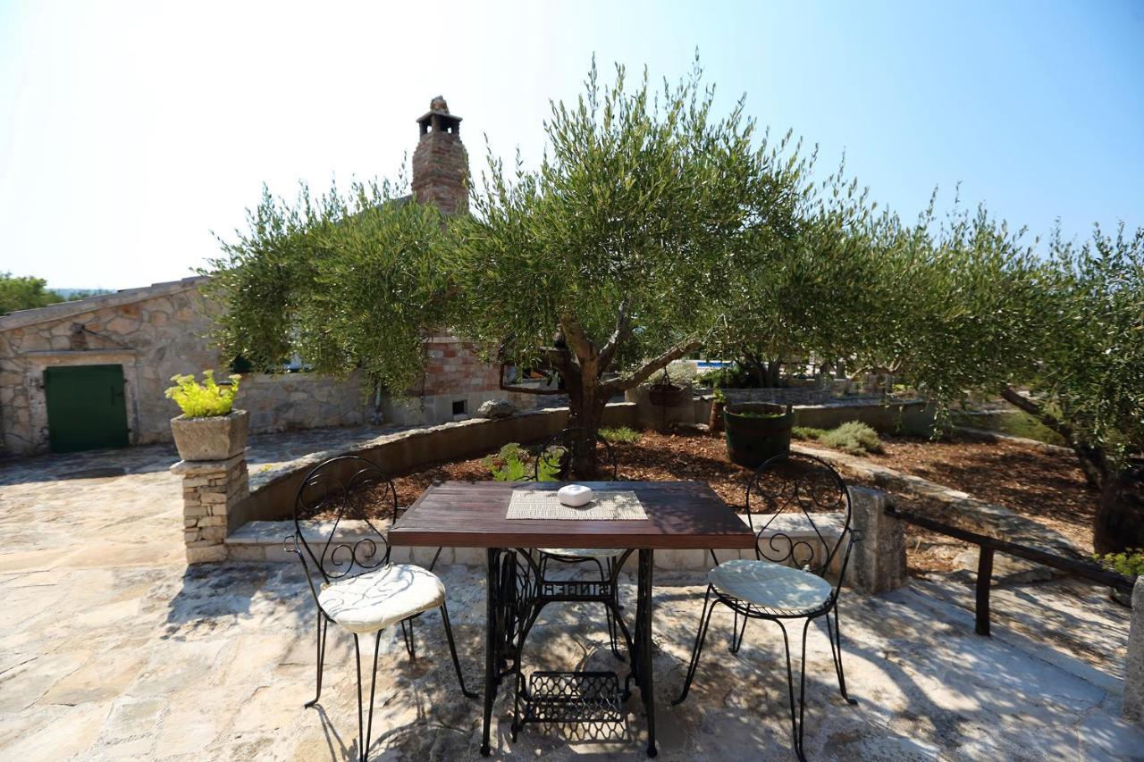 Holiday Home Gabelot Supetar Bagian luar foto